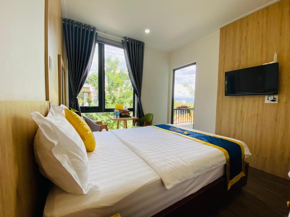 Vision Hotel Phan Rang Buitenkant foto